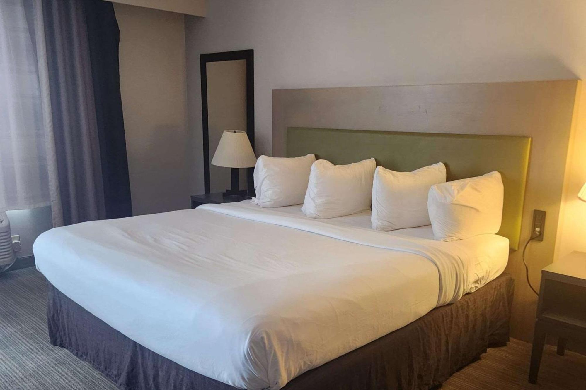 Country Inn & Suites By Radisson, Erie, Pa Kearsarge Dış mekan fotoğraf