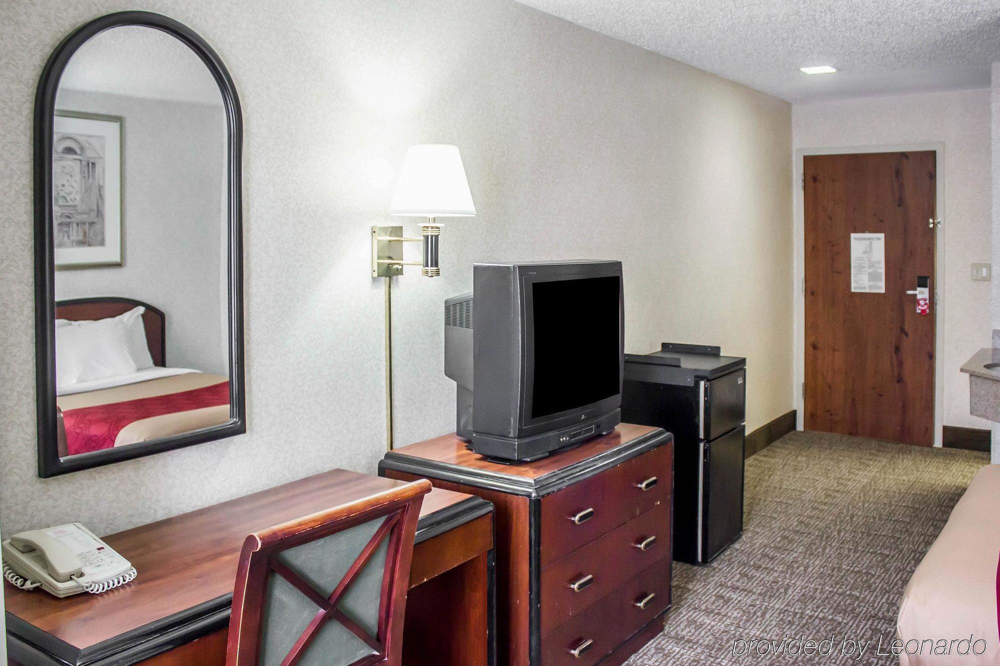 Country Inn & Suites By Radisson, Erie, Pa Kearsarge Dış mekan fotoğraf